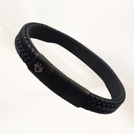 Cadouri - Bratara impletita din piele Night Dominance