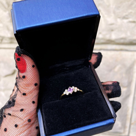 Inel ,,Elegance Royale'' din Aur galben 14K cu Safir Square Roz si Diamante [2]