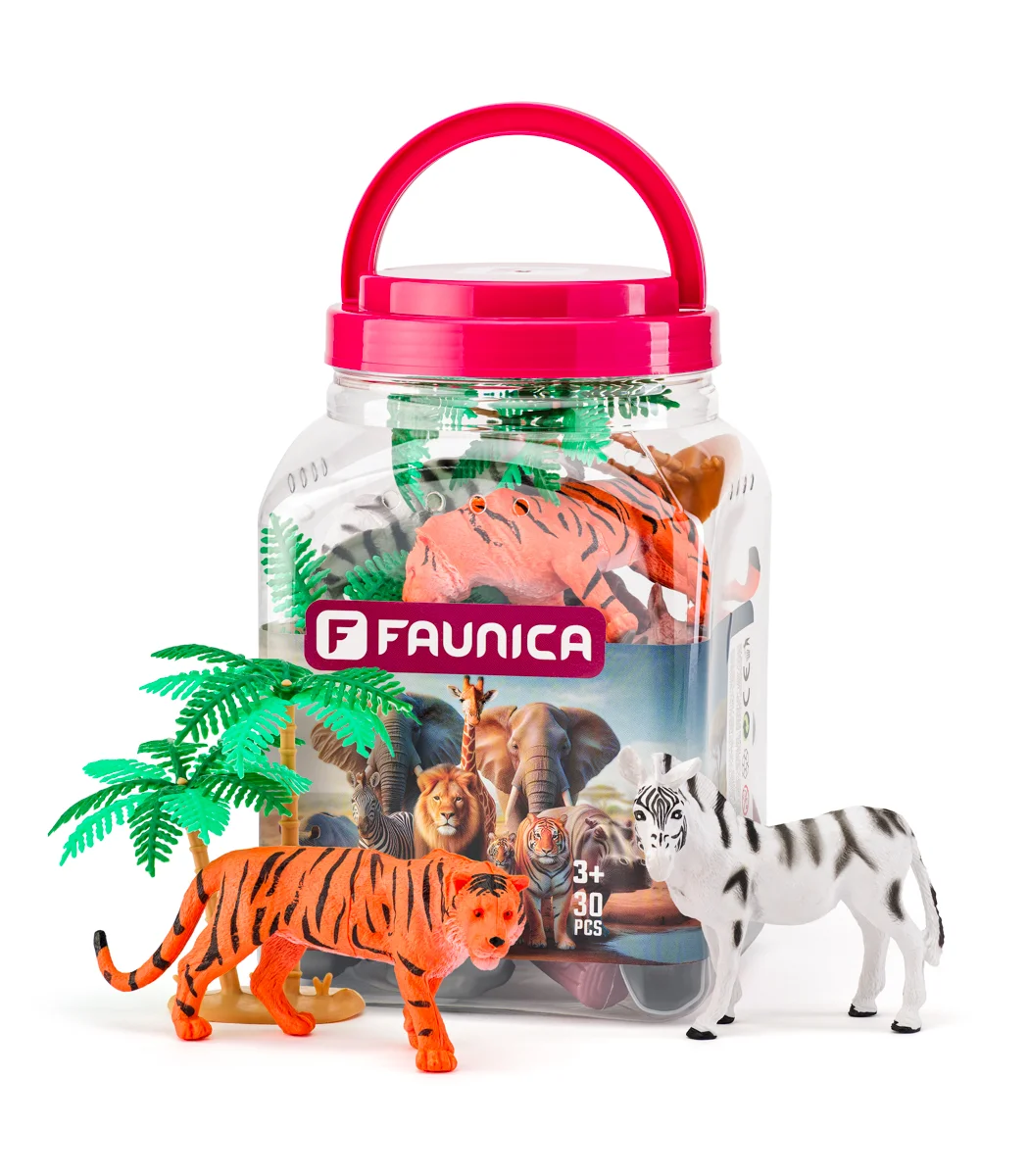Figurine - Set de 10 animale sălbatice și accesorii din plastic