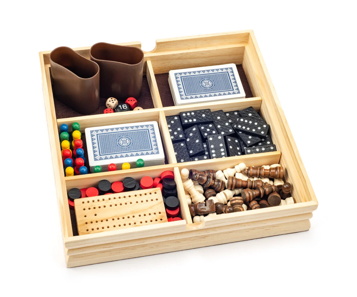 Set jocuri de societate din lemn [2]