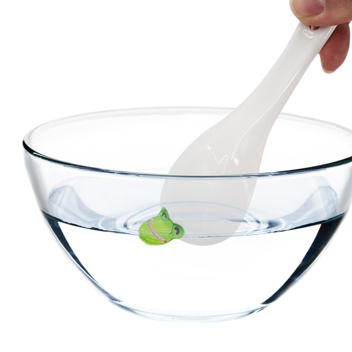 Carioci magice pentru desene pe apă [3]