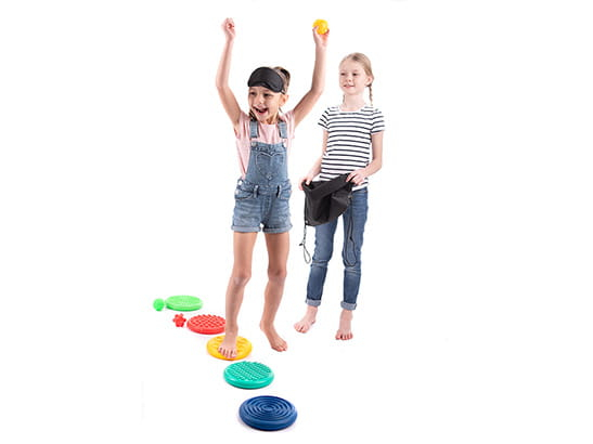 Joc senzorial de memorie cu 5 mingi și 5 discuri [3]