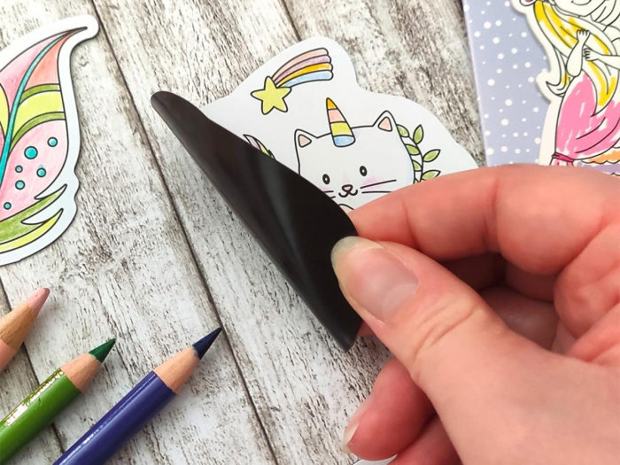 Set de 30 magneți pretăiați pentru colorat - Lumea poveștilor [3]