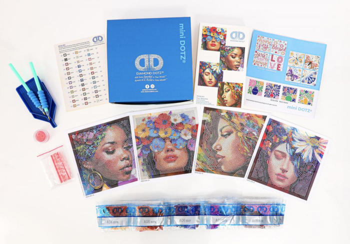 Set de 4 tablouri cu diamante - Gratie si eleganta [2]