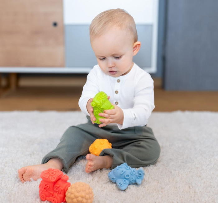 Set de 5 jucării senzoriale - Mingi și mașini [2]