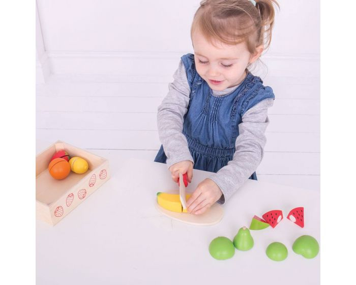 Set de 7 fructe din lemn pentru feliat in ladita [2]