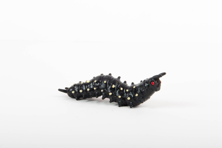 Cutia cu jucarii - Omidă neagră  din cauciuc elastic, 9 cm