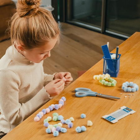 Set de 100 de accesorii pop-pom pentru șnuruit, 2 cm [1]