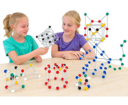 Asamblare si fixare - Set de construcție cu 420 de piese colorate din plastic - Forme geometrice