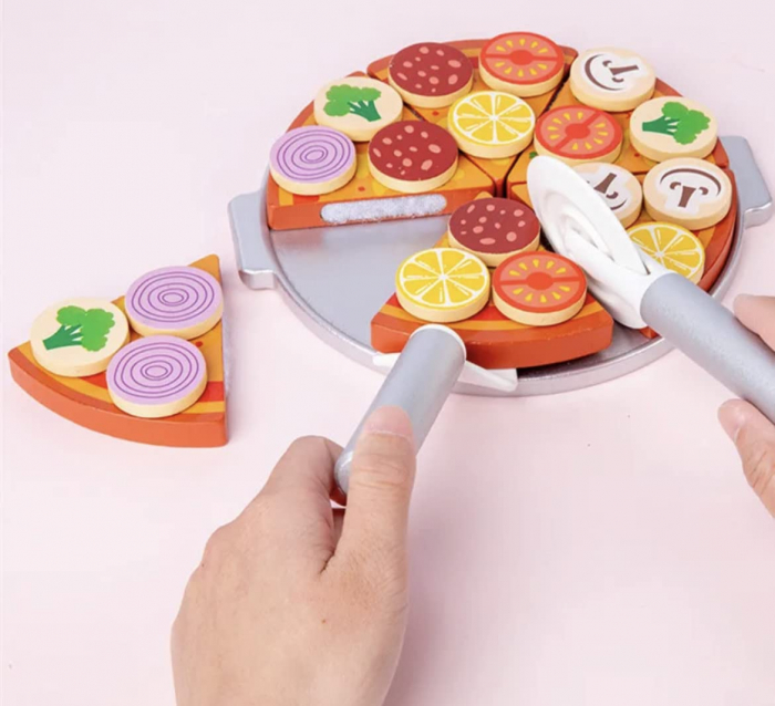 Set Montessori din Lemn, Pizza cu Ingediente si Accesorii [6]