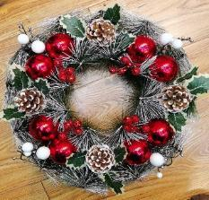 Coronita Craciun 40 cm – Decor Traditional pentru Usa [1]