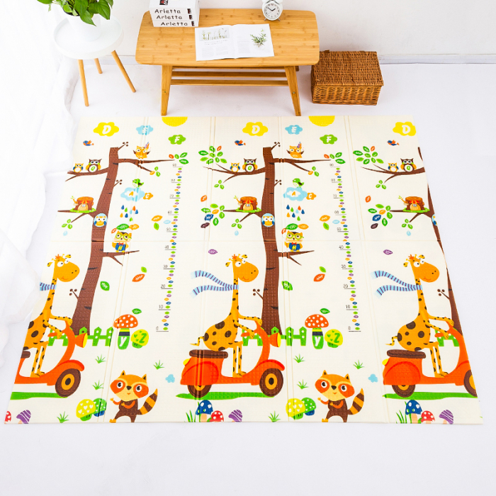 Covoras de joaca pliabil, pentru bebelusi - 2 fete girafa pe scooter/animalute, 180/200/0.8cm [3]
