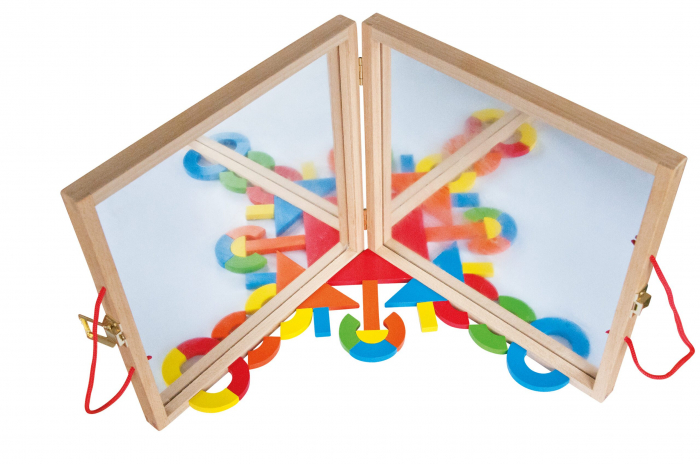 Jucarie din lemn - Tabla magnetica cu forme geometrice [10]