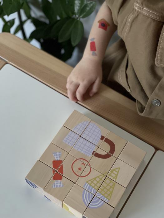 Puzzle din lemn cuburi - Poveste 3 x 3 [6]