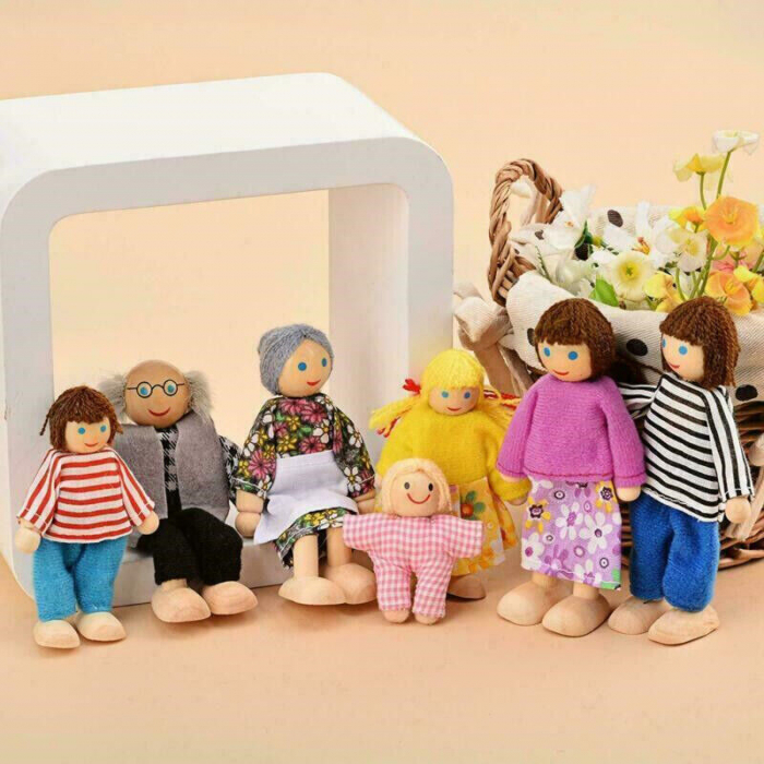 Set 6 figurine din lemn, Familia mea [3]