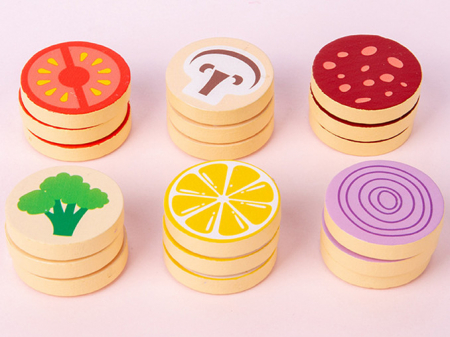 Set Montessori din Lemn, Pizza cu Ingediente si Accesorii [4]