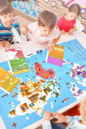 Joc Educativ cu Stickere, Harta Lumii [2]