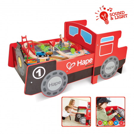 Copii 5 ani+ - Jucarie din lemn - Masa cu cale ferata, in forma de locomotiva (32 piese)