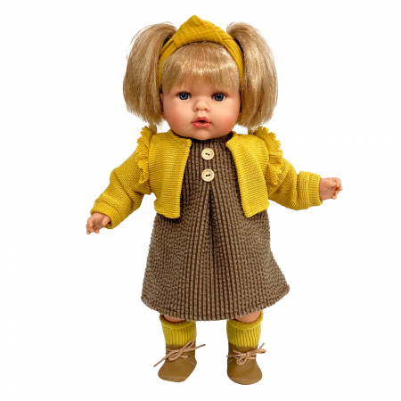 Reduceri - Idei de cadouri! - Papusa Nines D'Onil, Tita, cu parul blond, cu haine de toamna, cu miros de vanilie, 45 cm
