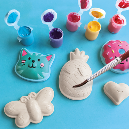 Set pentru copii de mulaj si pictura cu figurine colorate [3]
