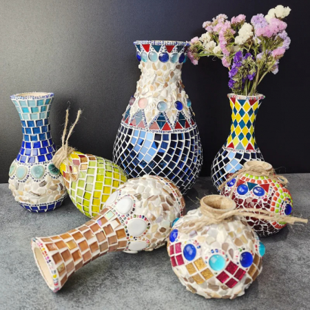 Pictura, modelaj si accesorii - Vază DIY cu Piese Mozaic - Proiect Creativ pentru Acasă