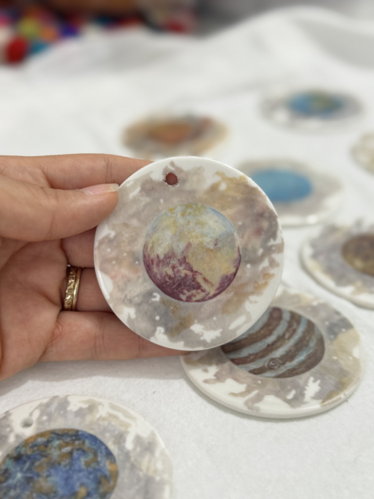 Ornament de Crăciun realizat manual din porțelan - Astru de Crăciun [1]