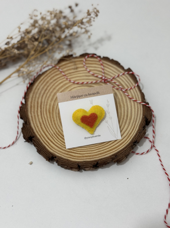 Produse - Broșă handmade din fetru cu lavandă naturală - Diverse culori și modele