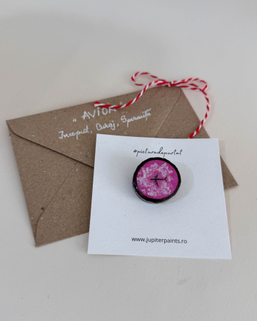 Mini-Broșă pictată pe felie de lemn [1]