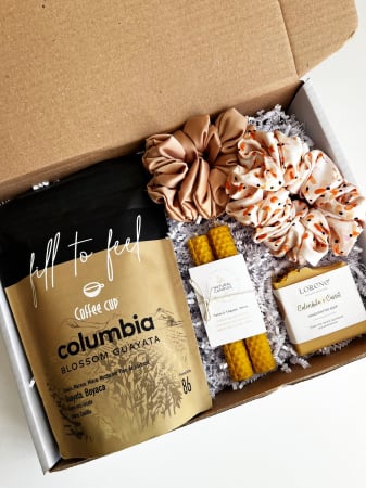 Cadouri femei - Bee happy gift box