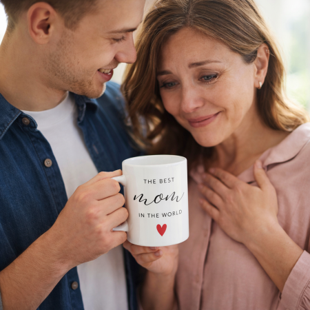 Cana cadou pentru mama – The Best Mom in the World, cana personalizata cu mesaj de iubire, ideala pentru Ziua Mamei, 8 Martie sau aniversare [1]