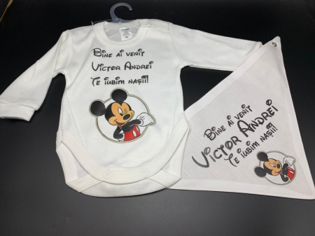Tricouri - Body cu bavetica personalizate