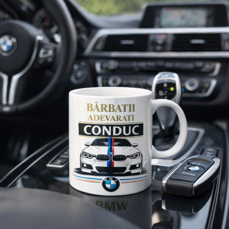 Cana cadou pentru barbati pasionati de BMW – Barbatii adevarati conduc BMW – Cana amuzanta pentru soferi [1]