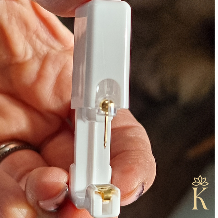 Cercei-medicinali-hipoalergenici-din-otel-inoxidabil-flori-cristale-5.5mm-kit-piercing [6]