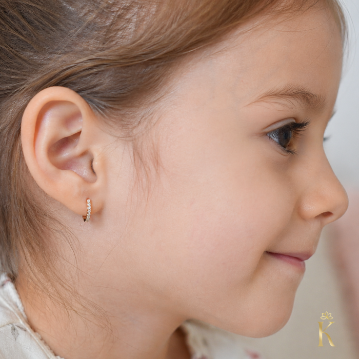 Cercei-copii-tortite-aur-galben-cu-diamante-huggie [3]