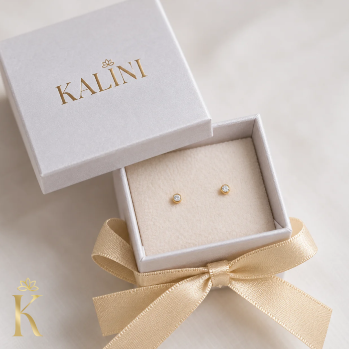 Cercei-bebe-sau-piercing-aur-galben-14K-Rotunzi-2.5mm-cu -piatra-zirconia [3]