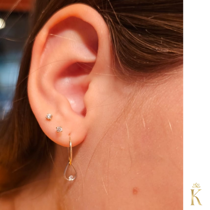 Cercei-aur-bebe-piercing-cu-protectie-Piatra-zirconia-2-mm [3]