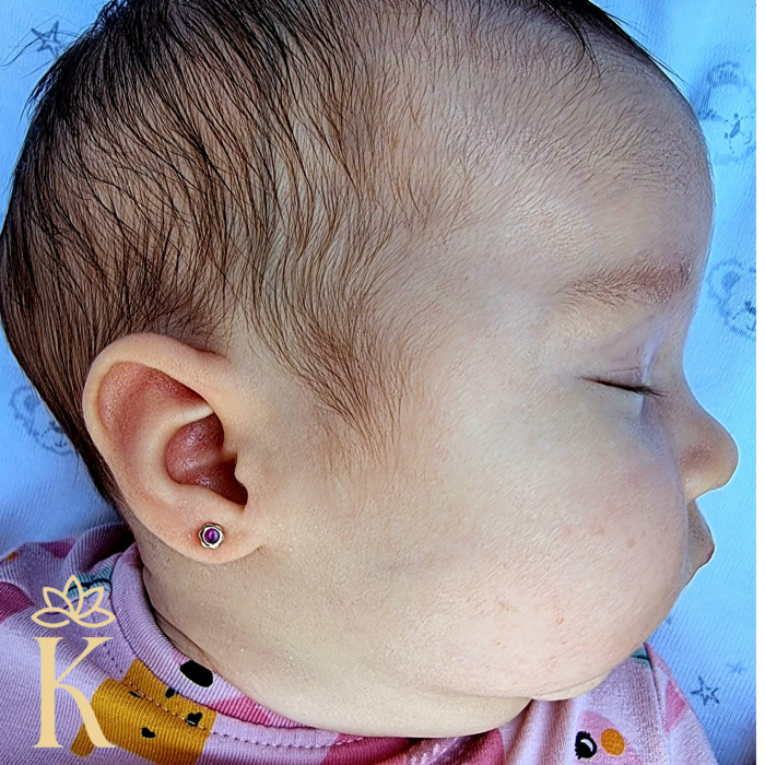 Cercei-copii-cu-protectie-aur-galben-14K-Kalini-Flori-mici-cu-piatra-rosie-4mm [2]