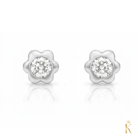 cercei-copii-cu-protectie-aur-alb-14k-flori-mici-cu-piatra-incolora-4-mm [1]
