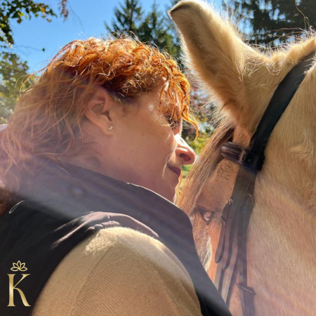 Cercei-aur-Caluti-Ponei-pentru-copii-cu-protectie [1]