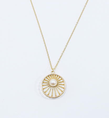 Coliere - Colier din argint placat cu aur de 18K si pandantiv soare cu perla alba de cultura naturala