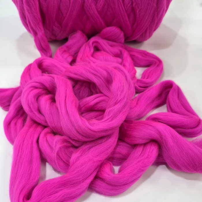 Fir gigant pentru tricotat cu mana, merinos, roz ciclam [2]