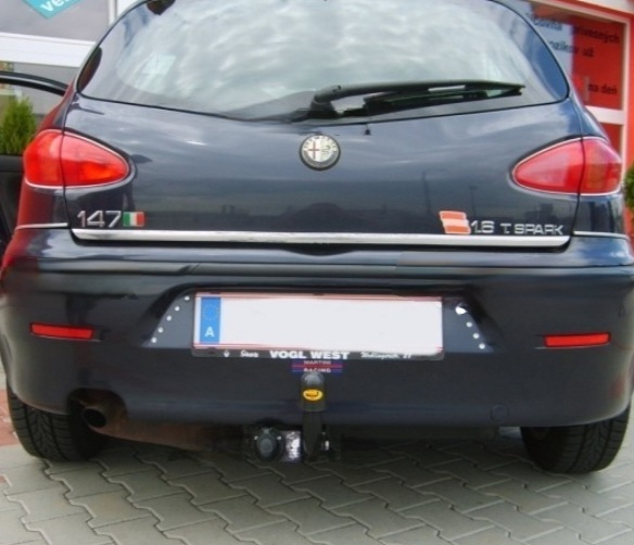 Carlig remorcare Alfa Romeo Alfa 147 3/5 usi dupa 2000 marca Autohak [5]