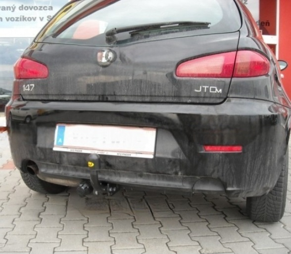 Carlig remorcare Alfa Romeo Alfa 147 3/5 usi dupa 2000 marca Autohak [3]