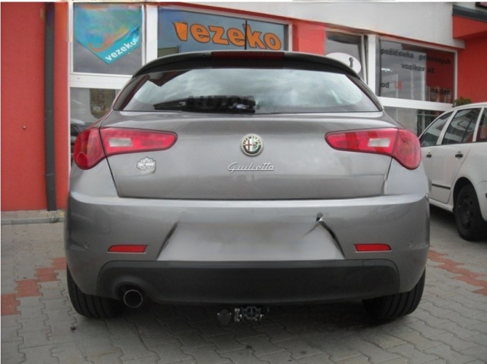 Carlig remorcare Alfa Romeo Giuletta dupa 04/2010 demontabil automat cu maneta marca Autohak [5]
