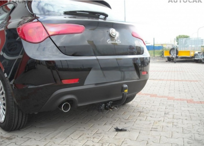 Carlig remorcare Alfa Romeo Giuletta dupa 04/2010 demontabil automat cu maneta marca Autohak [3]