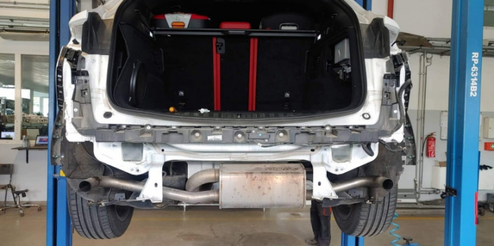 Carlig remorcare Alfa Romeo Stelvio dupa 2016 vertical cu cheie marca Autohak [7]