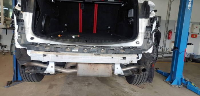 Carlig remorcare Alfa Romeo Stelvio dupa 2016 vertical cu cheie marca Autohak [16]