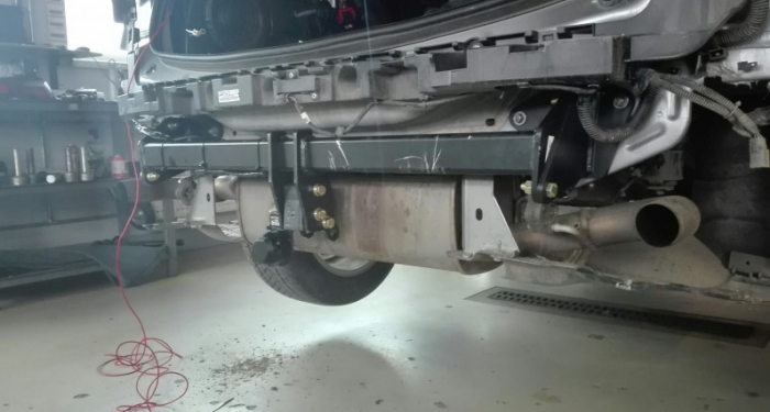 Carlig remorcare Alfa Romeo Stelvio dupa 2016 vertical cu cheie marca Autohak [12]
