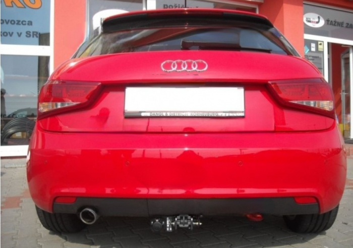Carlig remorcare Audi A1 dupa 2010 demontabil automat cu maneta marca Autohak [3]