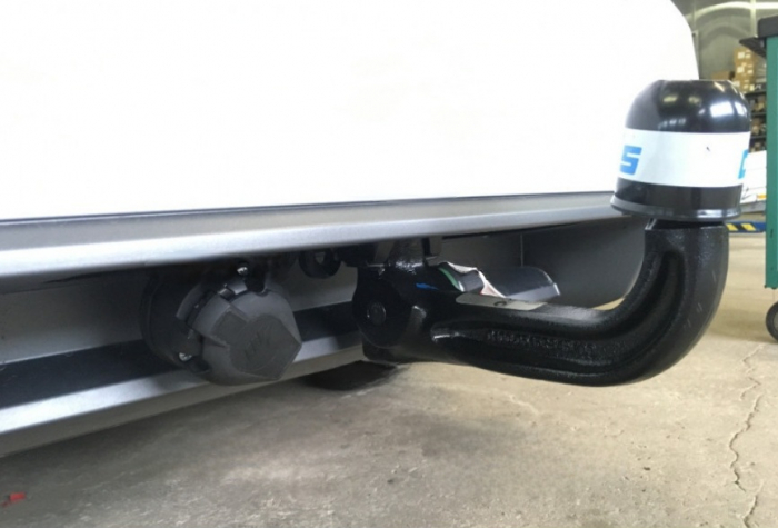 Carlig remorcare Audi A3 sedan dupa 2017 vertical cu cheie marca Bosal [8]